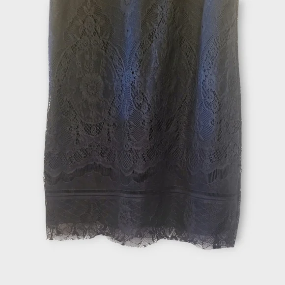 𝐃𝐘𝐍𝐀𝐌𝐈𝐓𝐄 - 𝐁𝐥𝐚𝐜𝐤 𝐃𝐫𝐞𝐬𝐬 𝐰𝐢𝐭𝐡 𝐋𝐚𝐜𝐞 𝐎𝐯𝐞𝐫𝐥𝐚𝐲 - Picture 3 of 9